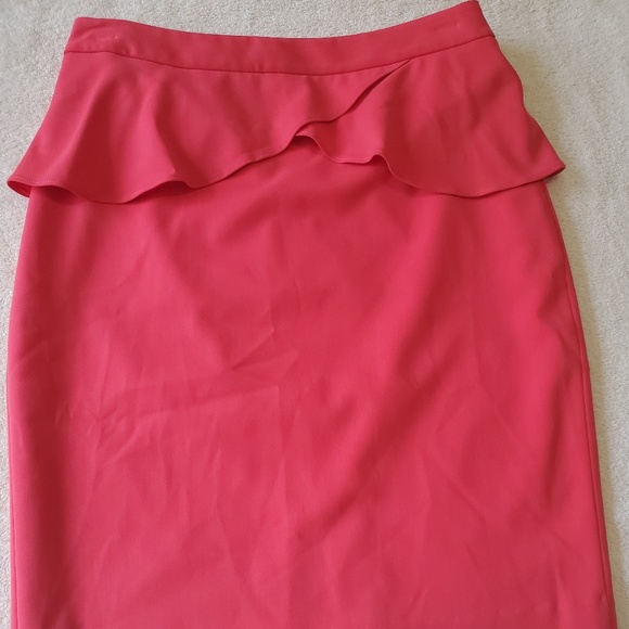 Express Dresses & Skirts - Express Hot Pink Skirt